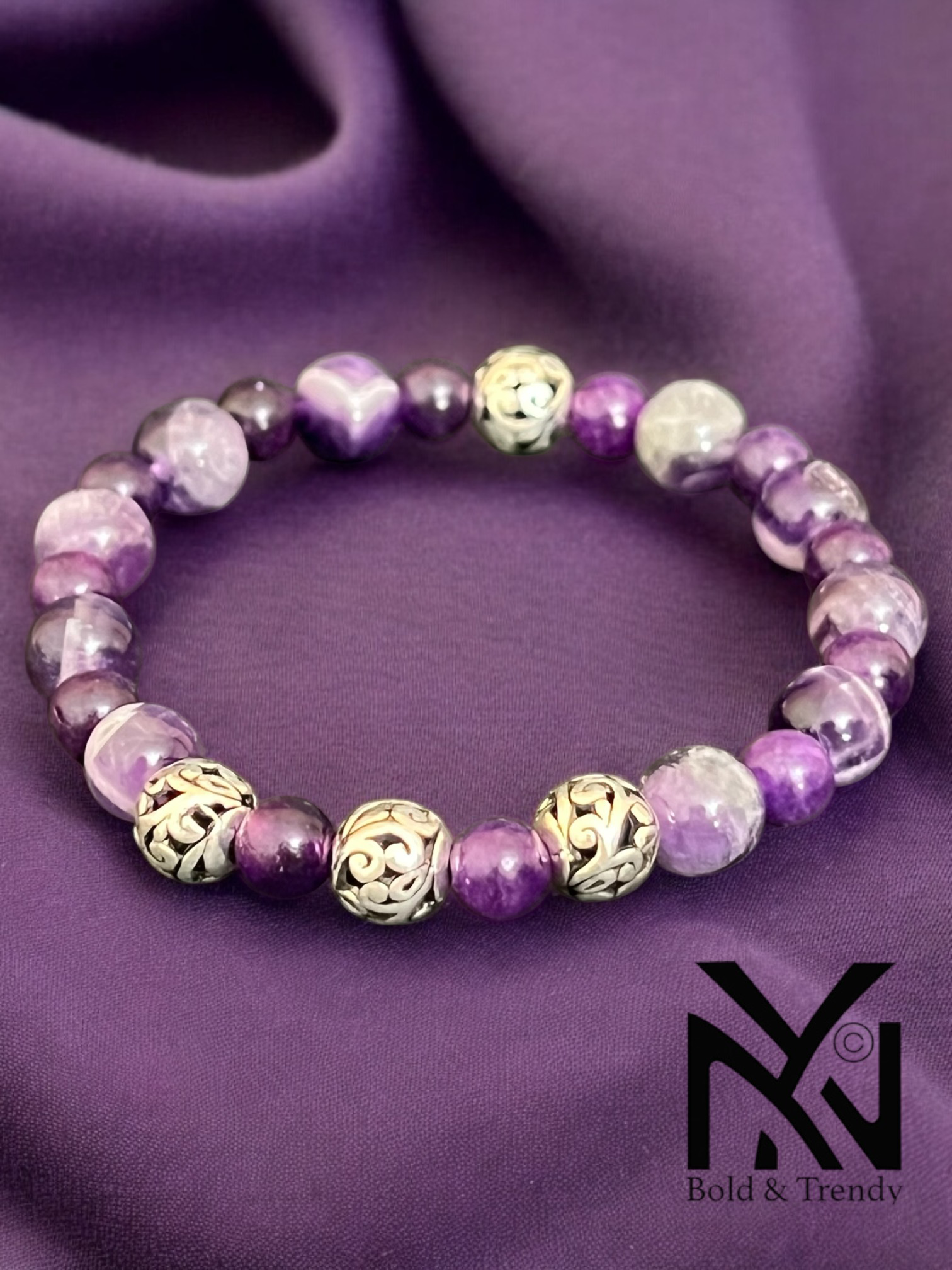 Sérénité Pourpre - Vibrant Amethyst Bracelet for Peace and Relaxation