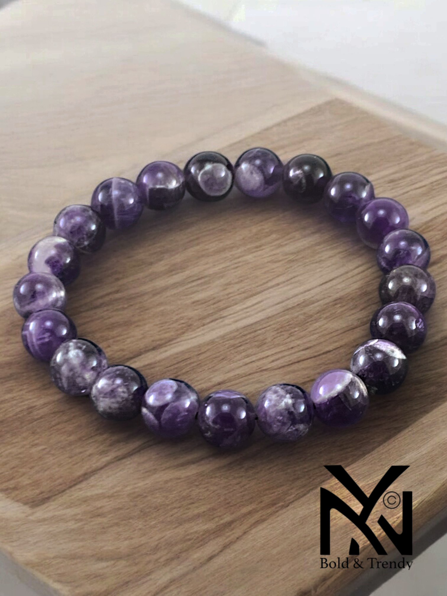 Énergie Divine - Healing Amethyst and Moonstone Bracelet for Balance and Intuition